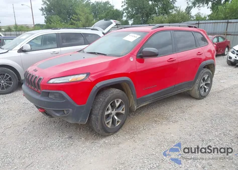 2017 Jeep Cherokee Trailhawk 4X4 z USA, uszkodzony, nr VIN 1C4PJMBS7HW621388